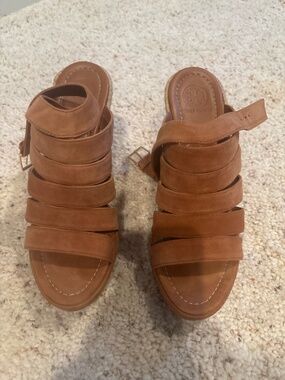 Tory Burch Wedges